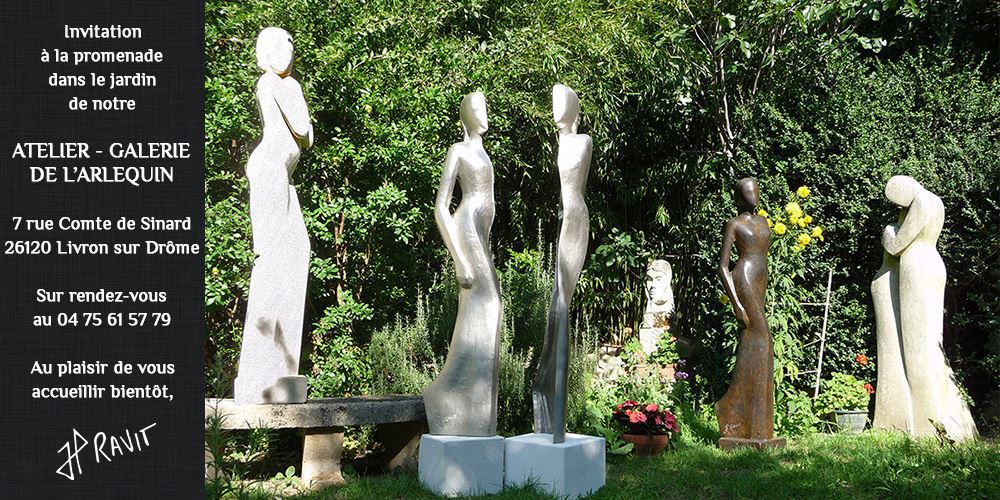 Dans la jardin de l'atelier-galerie